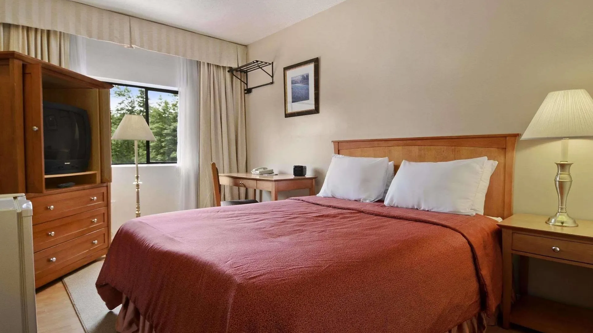 Super 8 By Wyndham Duncan Hotel